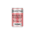 En lyserød og sølvfarvet dåse Fever-Tree Light Rhubarb & Raspberry Tonic med "Refreshingly Light" og "150ml" på etiketten.